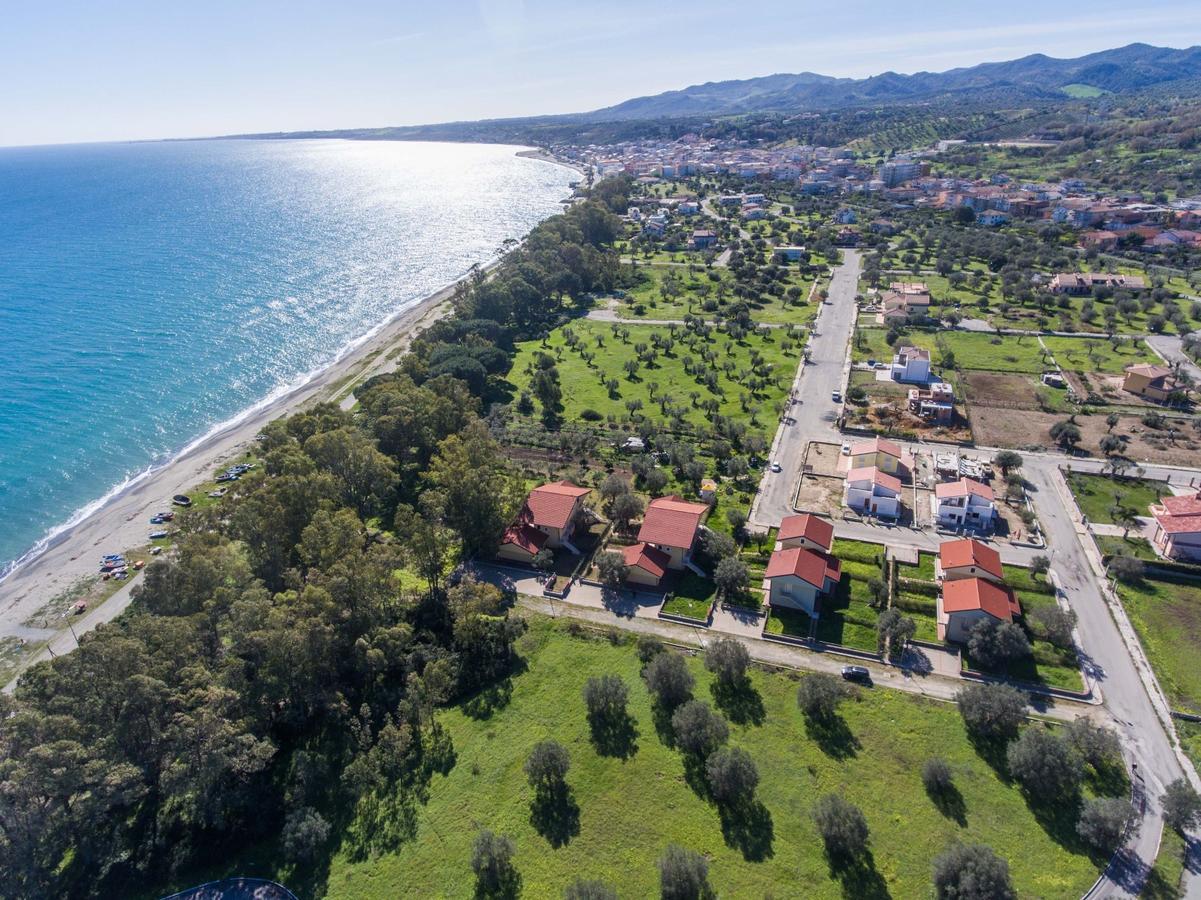 Residence Torretta Beach Crucoli Exterior photo